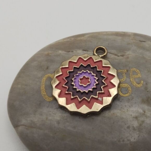 Explosive love necklace pendant charm - Picture 1 of 2